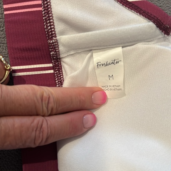 Woman's Freshwater Striped Burgundy Bikini Set. Size S/M - Picture 6 of 8